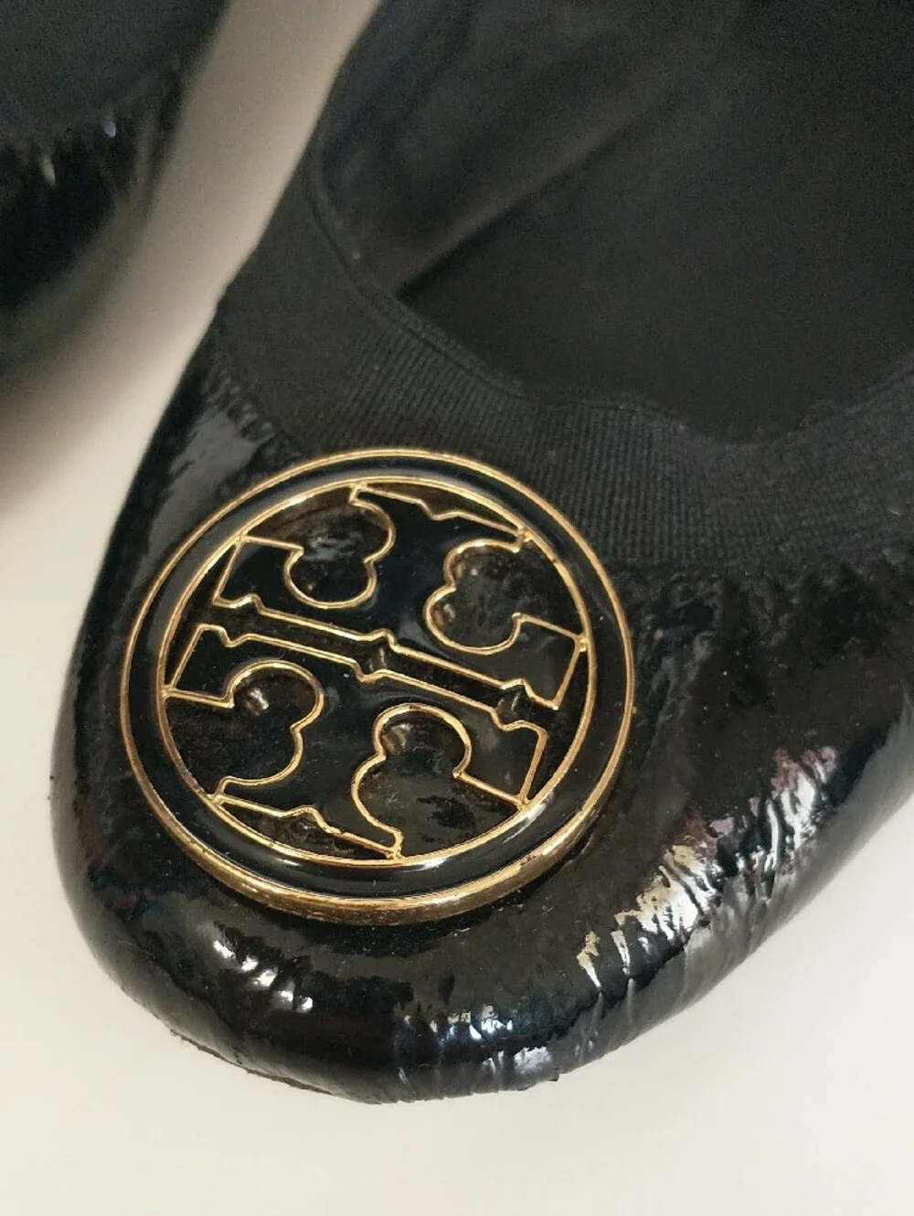 Tory Burch Women’s Black Patent Leather Logo Ballet Flats. SIZE 6.5